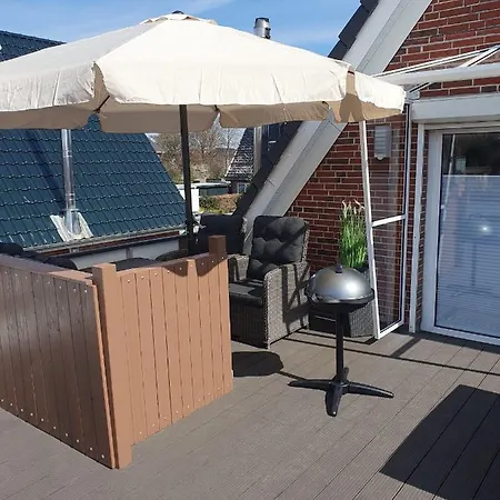 Ferienwohnung Luett Stuuv Busum Exterior photo